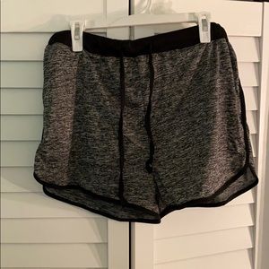 Lightweight shorts 💯